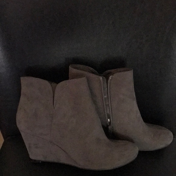 ladies grey ankle boots